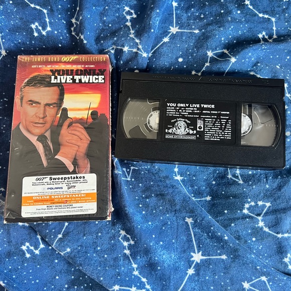 James Bond You Only Live Twice VHS Tape - Picture 4 of 4
